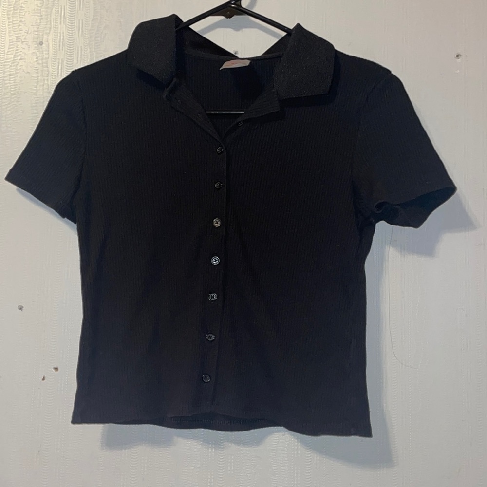 No boundaries, button down shirt